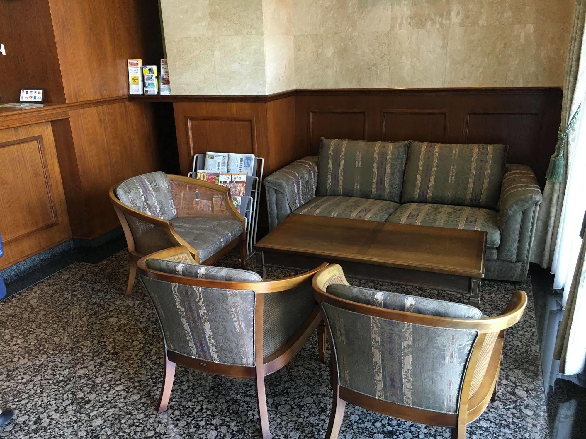 Fukuyama Rose Garden Hotel Екстериор снимка